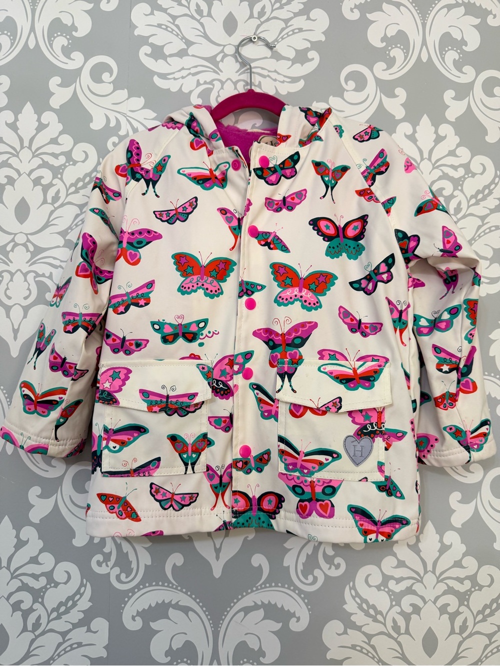 💫10/$25 • Hatley Girls' Butterfly Hooded Raincoat - Cream with Pink & Teal Butte